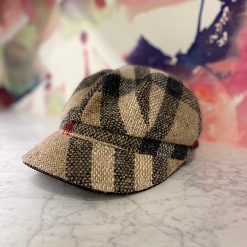Burberry women’s wool newsboy cap